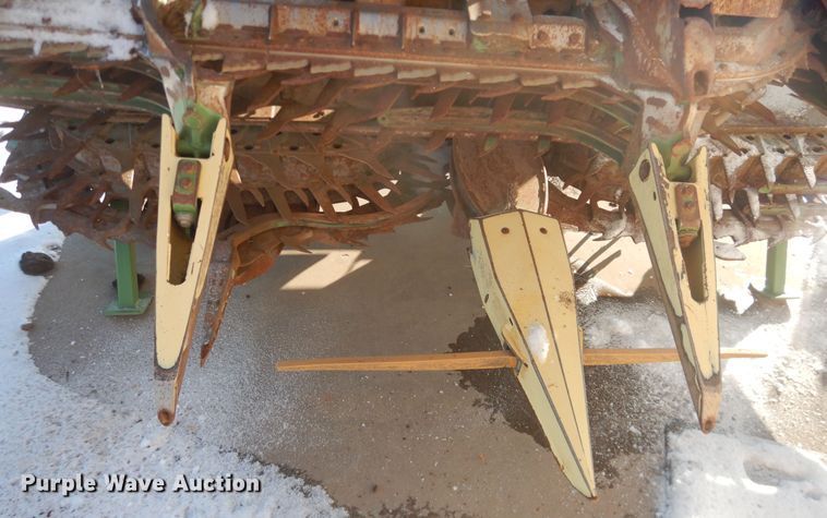 image for item DI3674 Krone Easy Collect 753 forage head