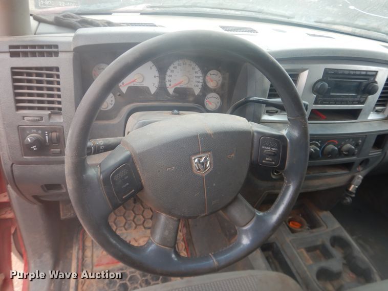 image for item DI3675 2007 Dodge Ram 1500  Mega Cab flatbed pickup truck