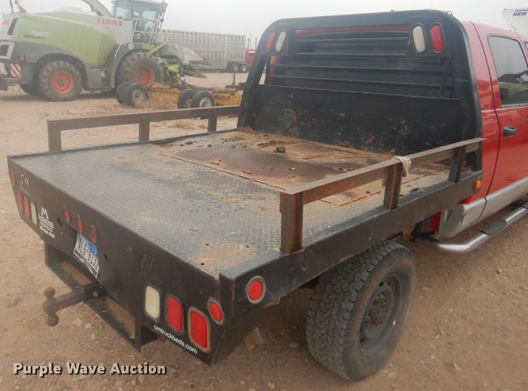 image for item DI3675 2007 Dodge Ram 1500  Mega Cab flatbed pickup truck