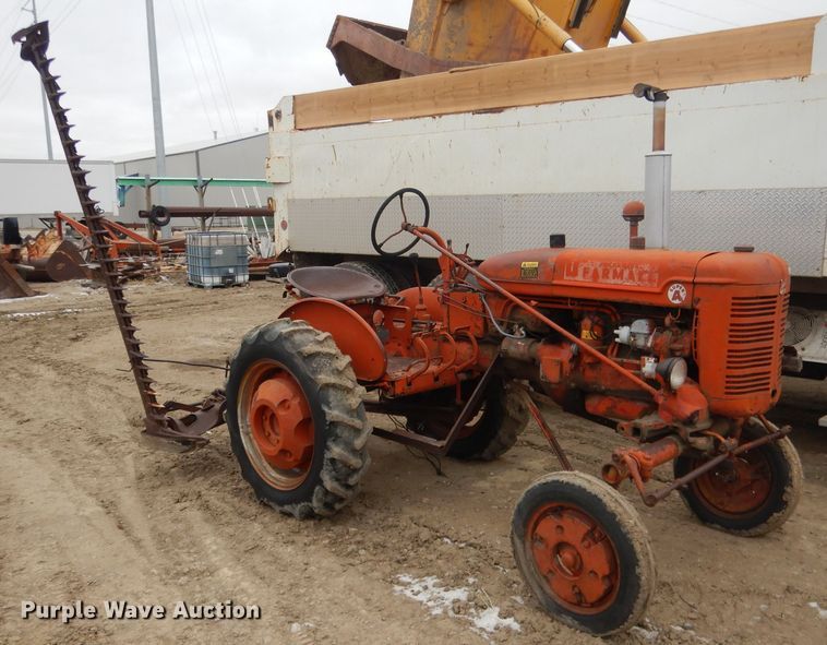 image for item FA9461 Farmall Super A  tractor
