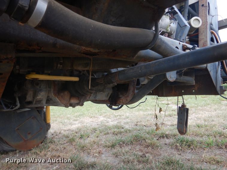 image for item GR9797 SpraCoupe 220 sprayer