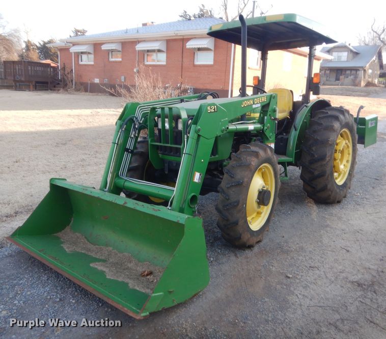 image for item HG9787 2003 John Deere 5205  tractor