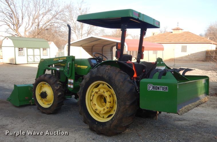 image for item HG9787 2003 John Deere 5205  tractor