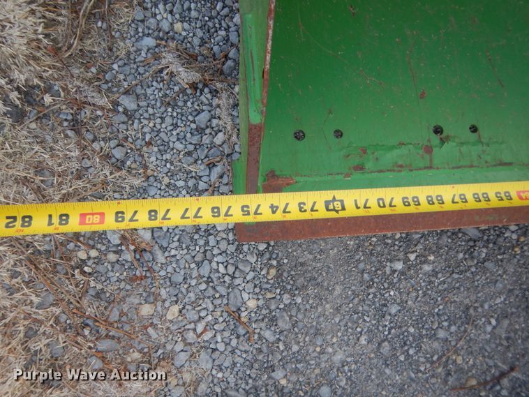 image for item HG9787 2003 John Deere 5205  tractor