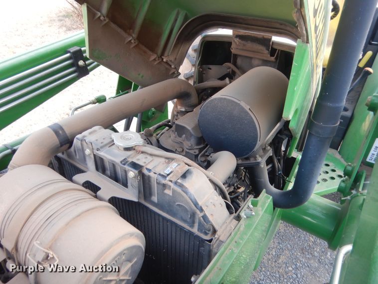 image for item HG9787 2003 John Deere 5205  tractor