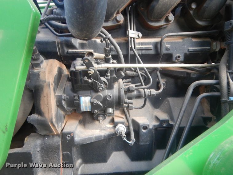 image for item HG9787 2003 John Deere 5205  tractor