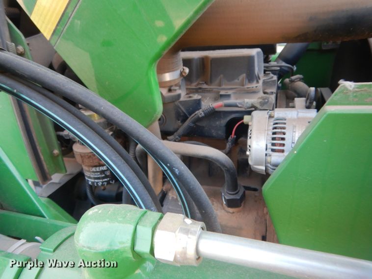 image for item HG9787 2003 John Deere 5205  tractor