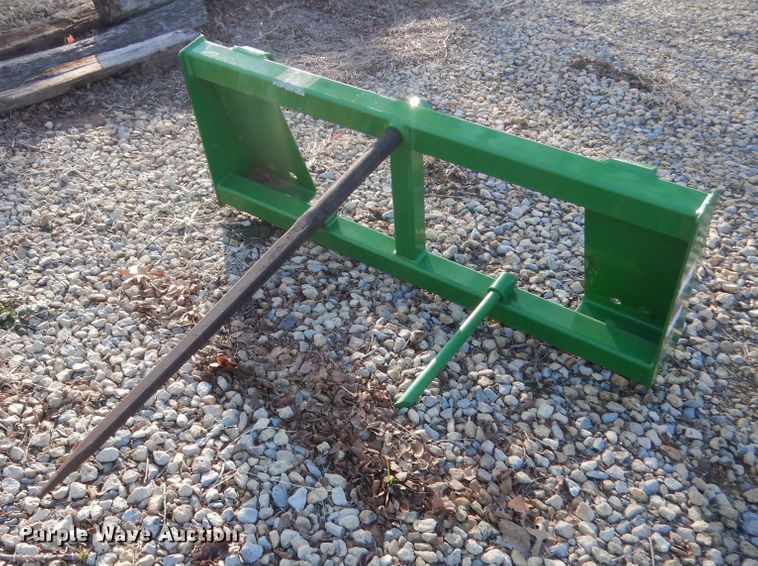 image for item HG9787 2003 John Deere 5205  tractor