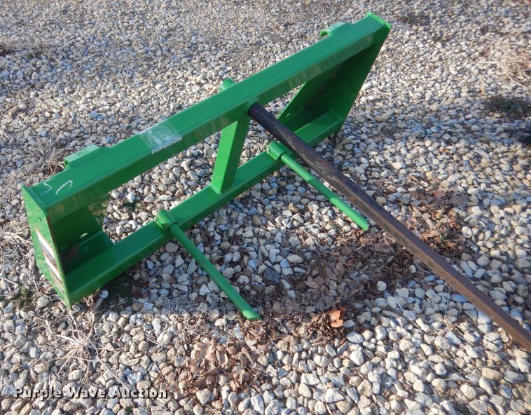 image for item HG9787 2003 John Deere 5205  tractor