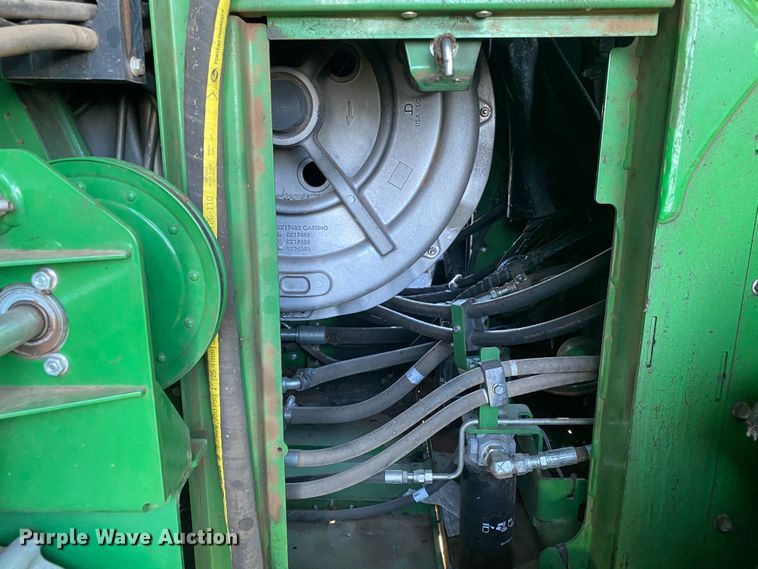 image for item HI9014 2019 John Deere CP690 cotton picker