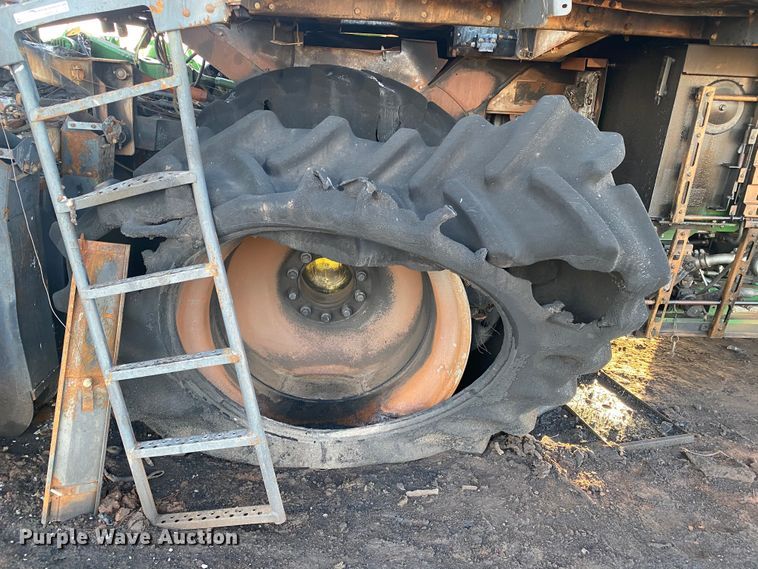 image for item HI9014 2019 John Deere CP690 cotton picker