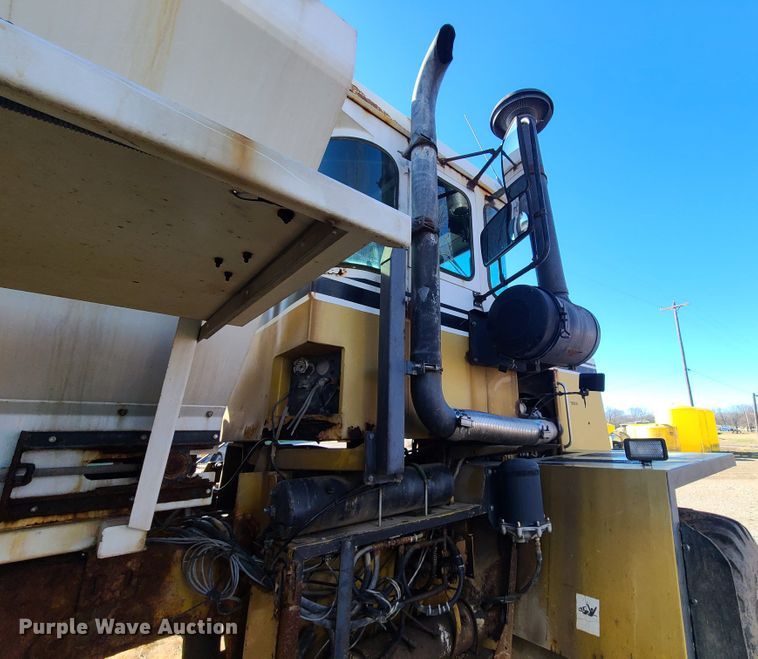 image for item HM9796 Ag-Chem TerraGator 1844  applicator