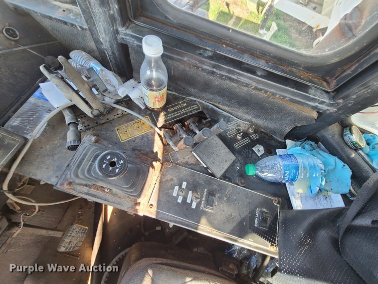 image for item HM9796 Ag-Chem TerraGator 1844  applicator