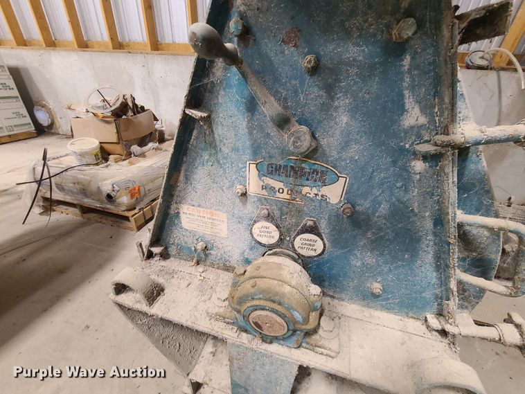 image for item HM9802 Champion feed grinder