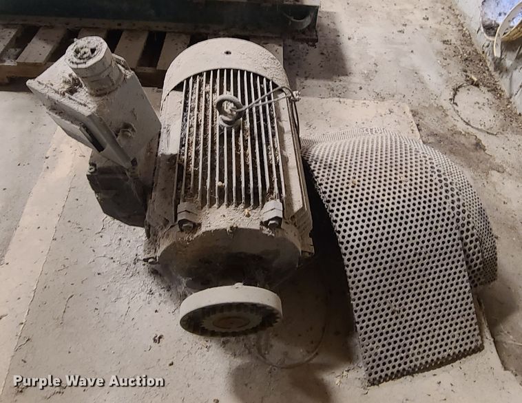 image for item HM9802 Champion feed grinder