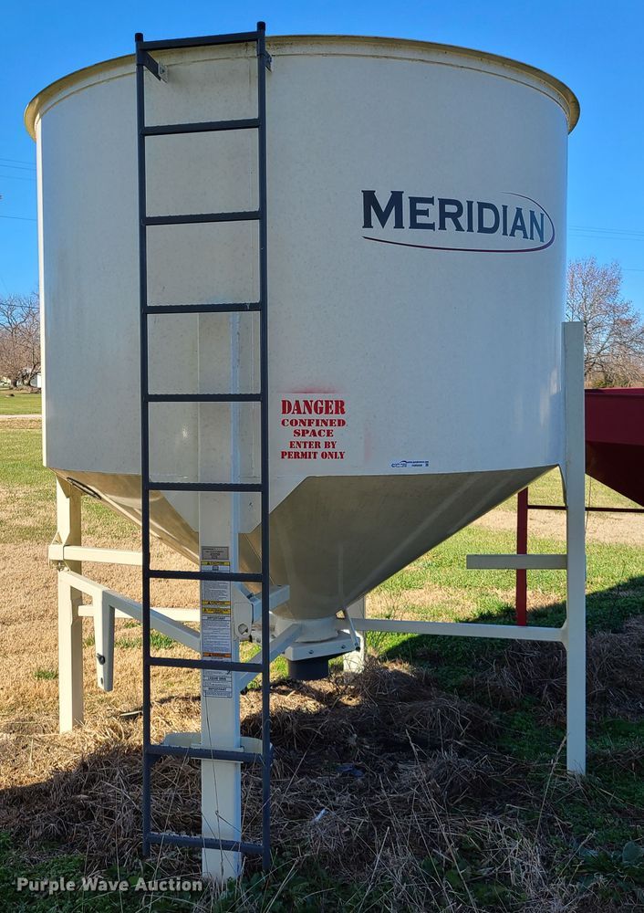 image for item HM9806 Meridian hopper