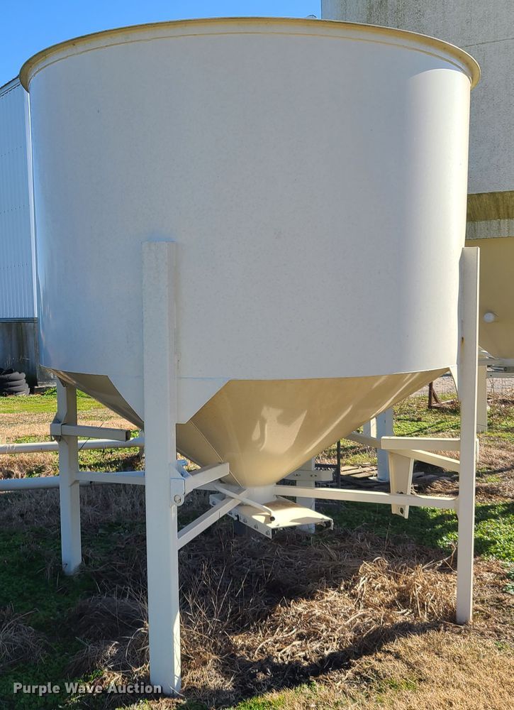 image for item HM9806 Meridian hopper