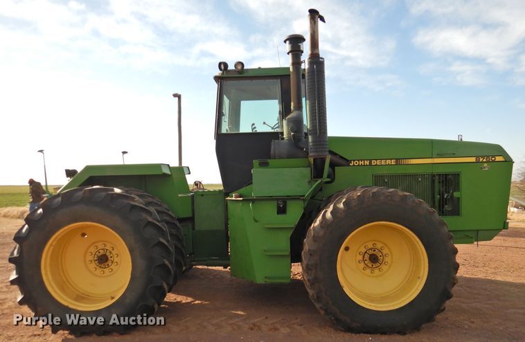 image for item HN9073 1990 John Deere 8760  4WD tractor