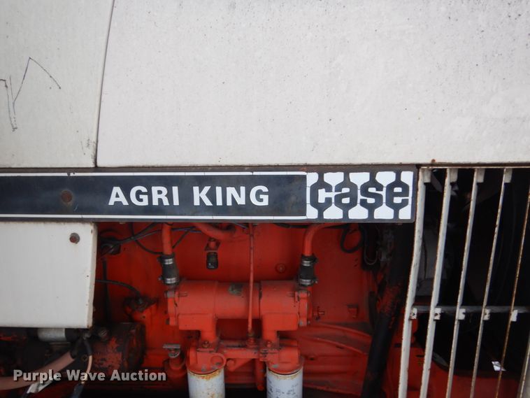 image for item HS9805 1977 Case 1570  tractor