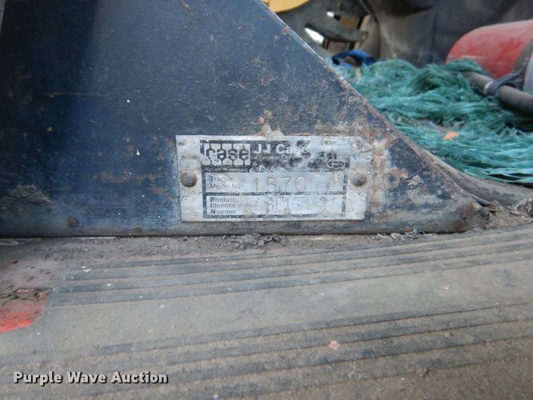 image for item HS9805 1977 Case 1570  tractor