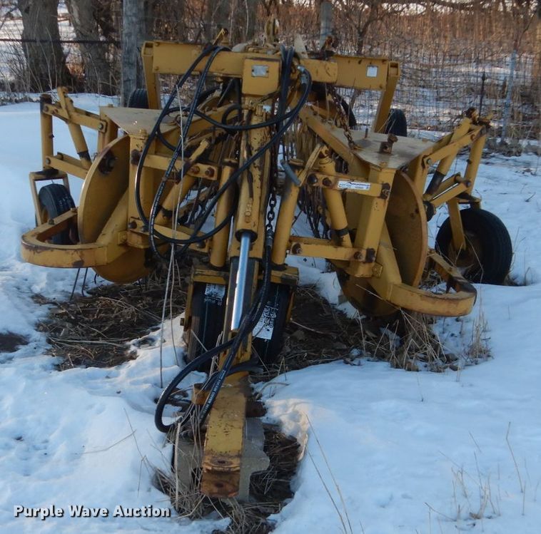 image for item HS9808 Vermeer Twin rake hay rake