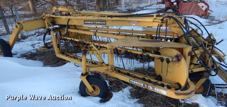 image for item HS9808 Vermeer Twin rake hay rake