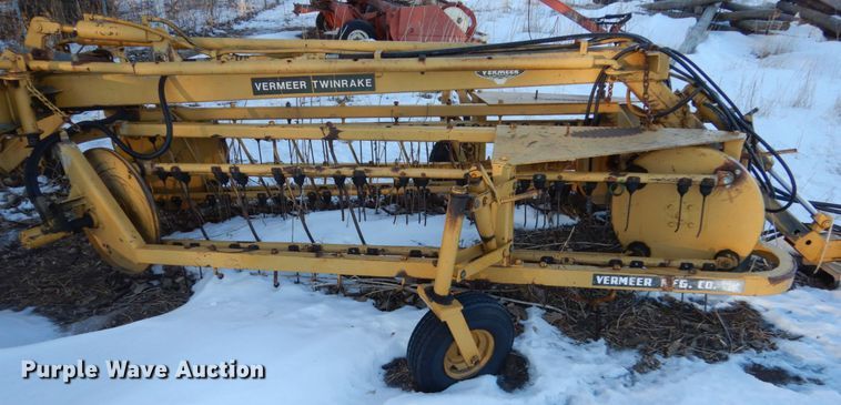 image for item HS9808 Vermeer Twin rake hay rake