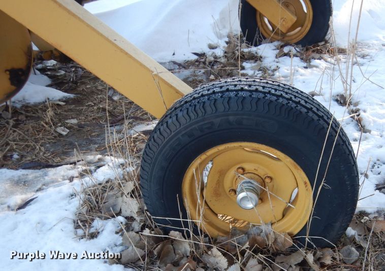 image for item HS9808 Vermeer Twin rake hay rake