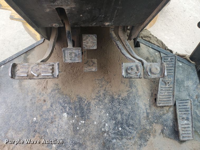 image for item HW9609 1979 John Deere 772A  motor grader