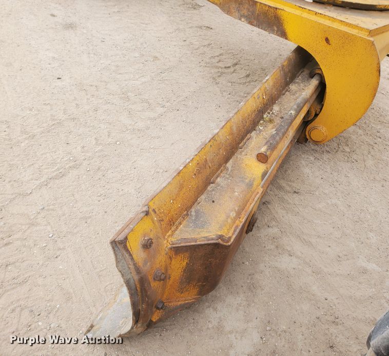 image for item HW9609 1979 John Deere 772A  motor grader