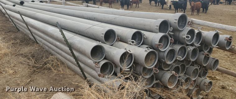 image for item HW9612 Approximately 57 pieces of aluminum irrigation pipes