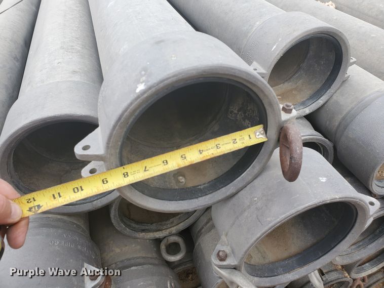 image for item HW9612 Approximately 57 pieces of aluminum irrigation pipes