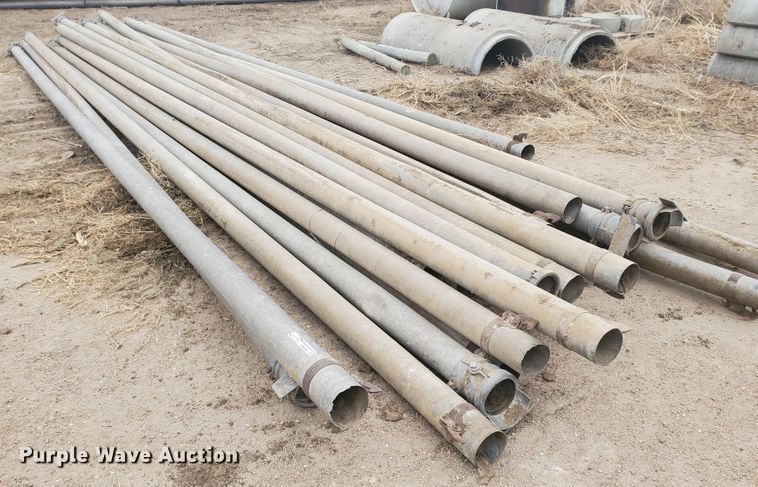 image for item HW9615 Approximately 26 pieces of aluminum irrigation pipes