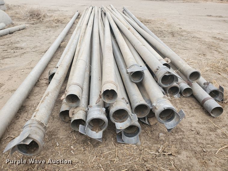 image for item HW9615 Approximately 26 pieces of aluminum irrigation pipes