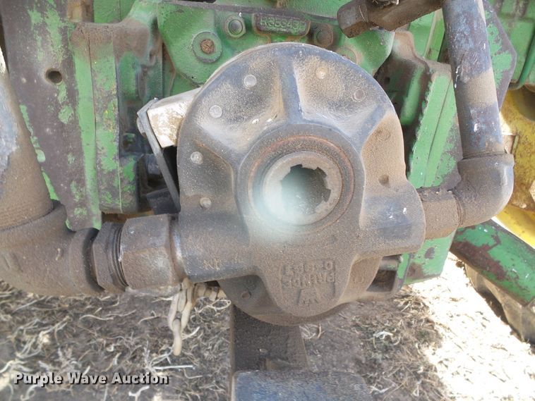 image for item HW9619 John Deere 3020  tractor