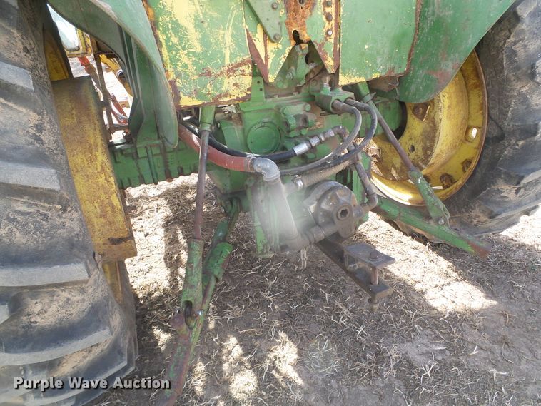 image for item HW9619 John Deere 3020  tractor