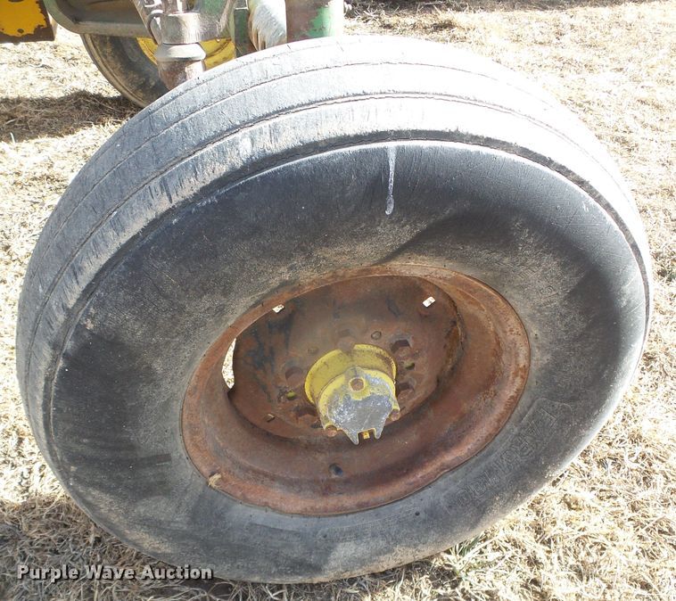 image for item HW9619 John Deere 3020  tractor