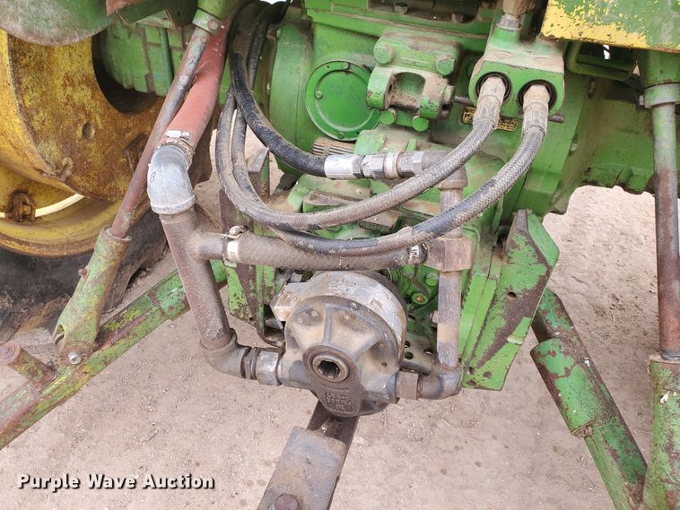 image for item HW9619 John Deere 3020  tractor