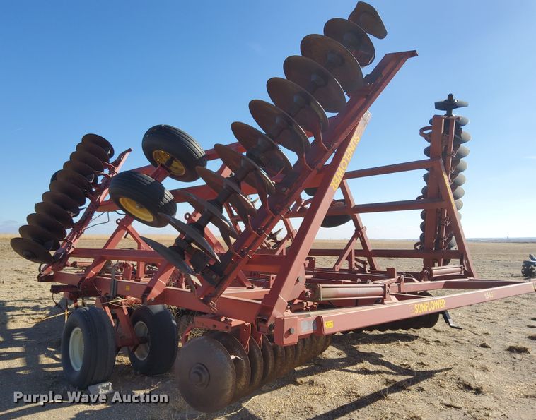 image for item HW9626 Sunflower 1543-33 tandem off-set disk