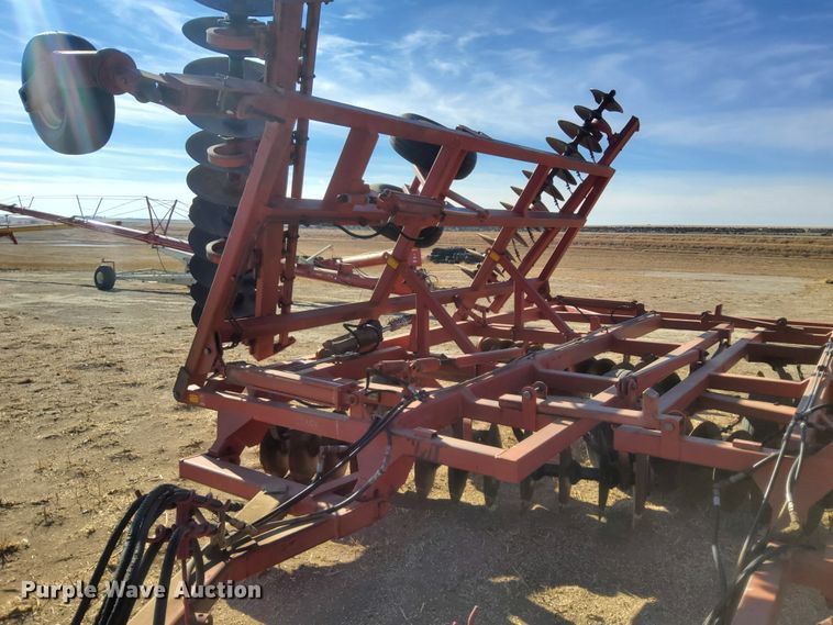 image for item HW9626 Sunflower 1543-33 tandem off-set disk