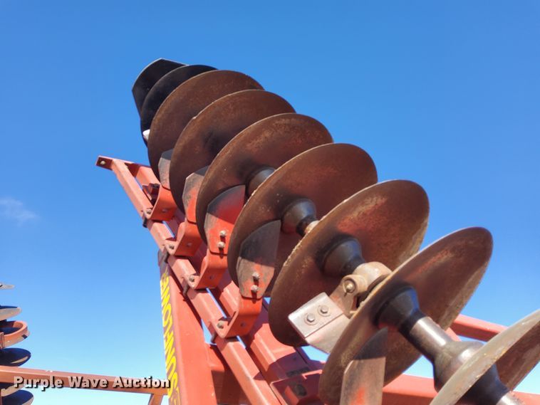 image for item HW9626 Sunflower 1543-33 tandem off-set disk