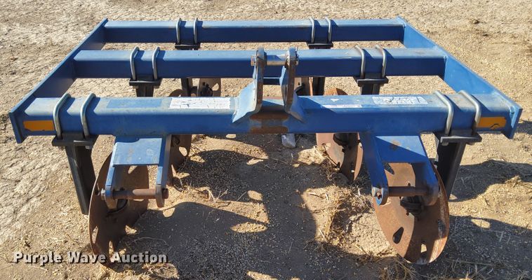 image for item HW9627 Blu-Jet TrackMaster track closer