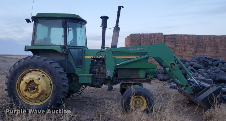 image for item HW9633 1976 John Deere 4630  tractor