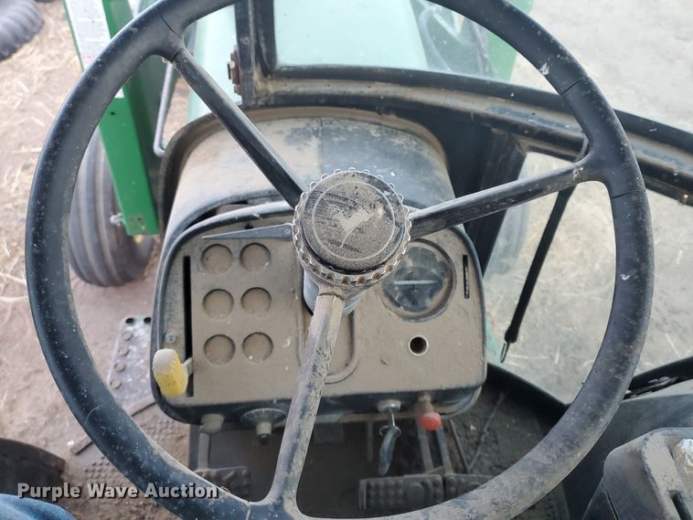 image for item HW9633 1976 John Deere 4630  tractor
