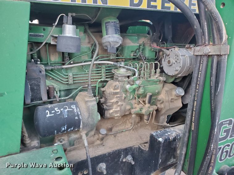 image for item HW9633 1976 John Deere 4630  tractor