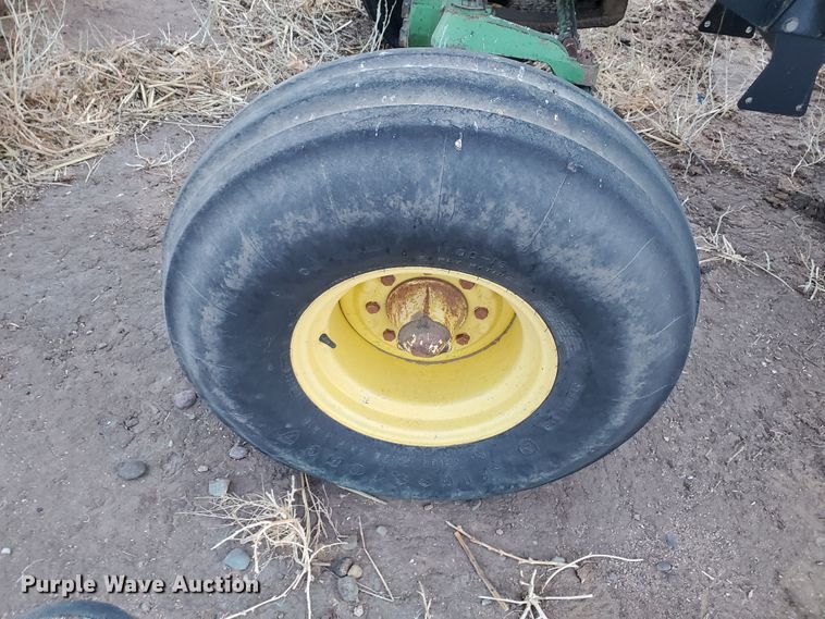 image for item HW9633 1976 John Deere 4630  tractor