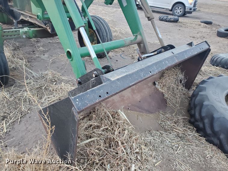 image for item HW9633 1976 John Deere 4630  tractor