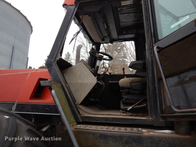 image for item HX9528 Case IH 4894  4WD tractor