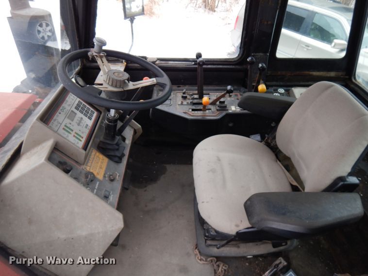 image for item HX9528 Case IH 4894  4WD tractor