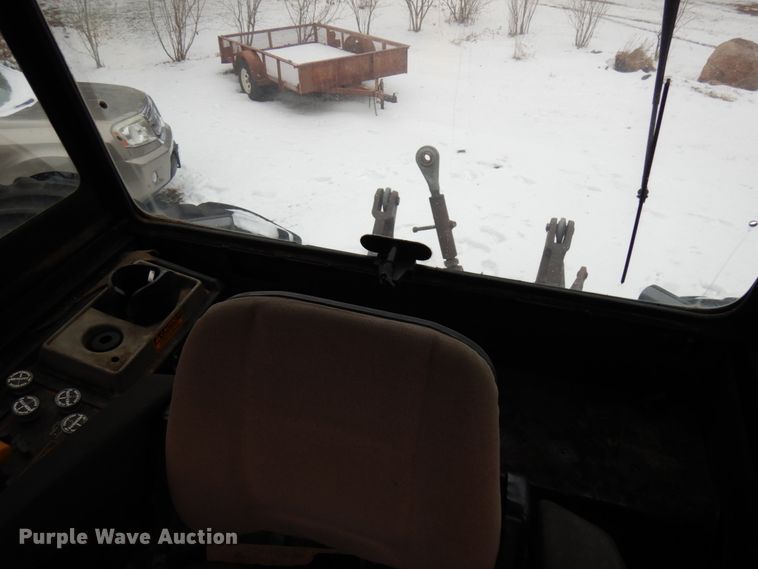 image for item HX9528 Case IH 4894  4WD tractor